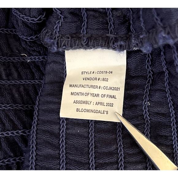 Aqua Girls’ Speckle Flutter Smocked Big Kid Dress, Navy Blue Floral - Size Large - Picture 10 of 11